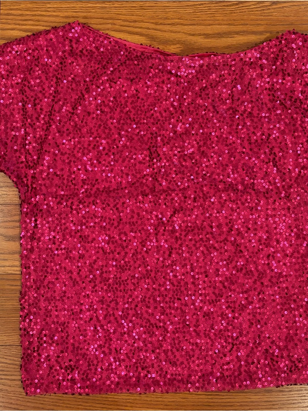 Women's Fuchsia Sequin Short Sleeve Top